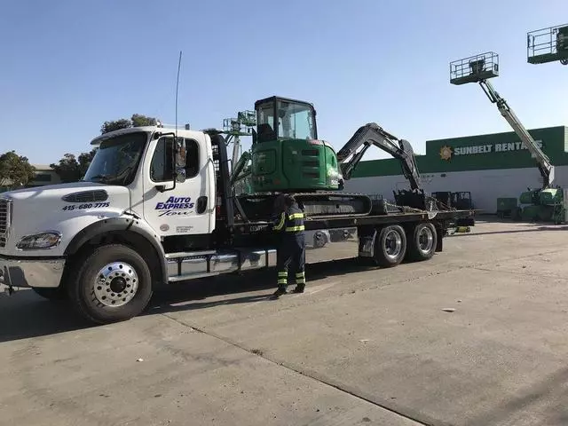 Auto Express Tow