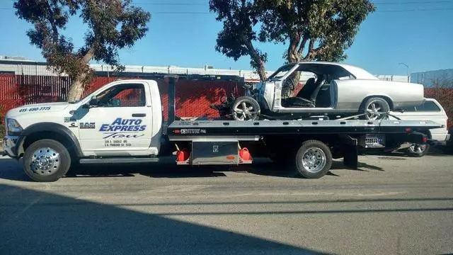Auto Express Tow