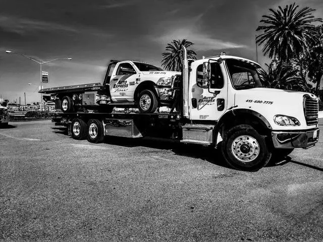 Auto Express Tow