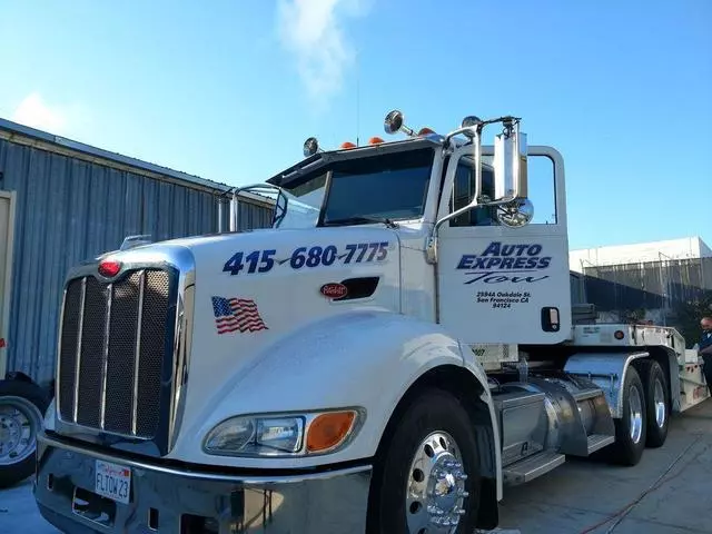 Auto Express Tow