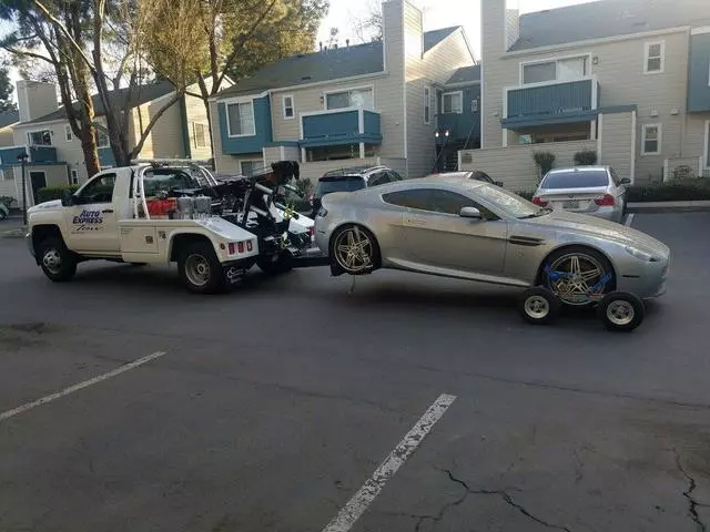 Auto Express Tow