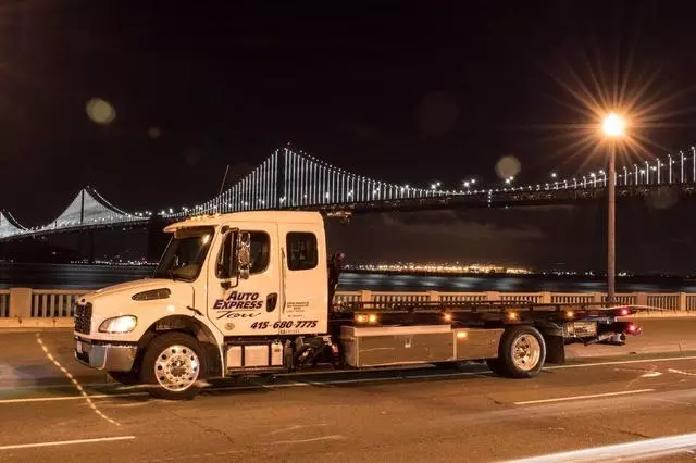 Auto Express Tow