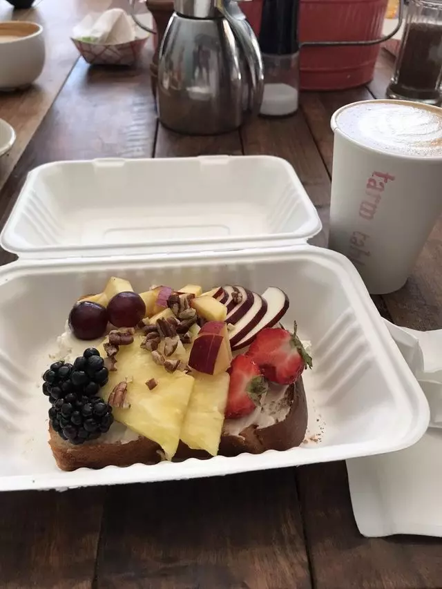 farm : table