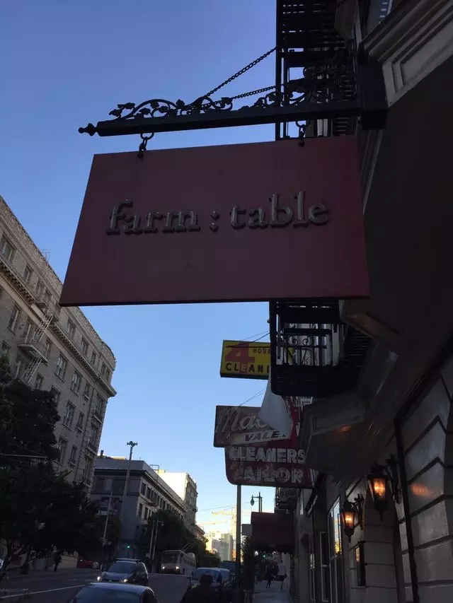 farm : table