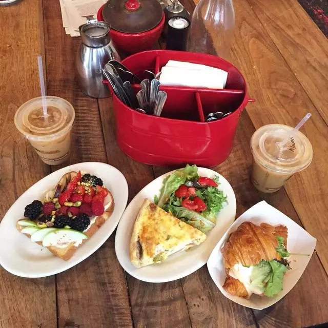 farm : table