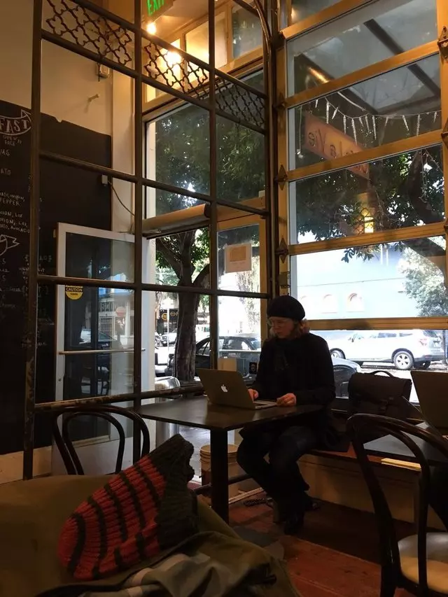Cafe La Vie