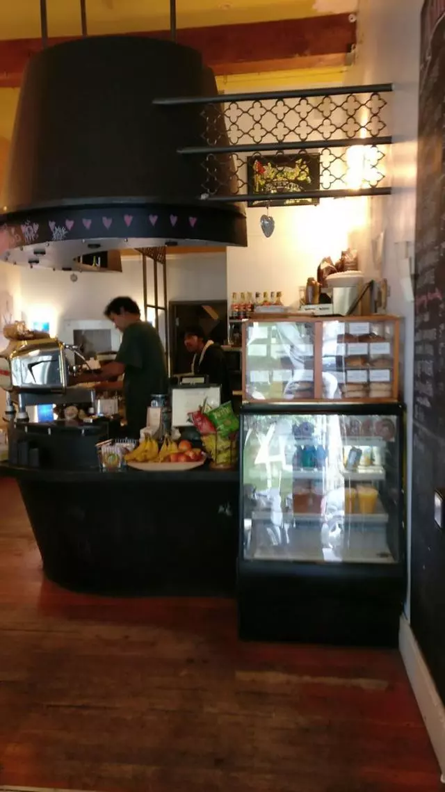 Cafe La Vie