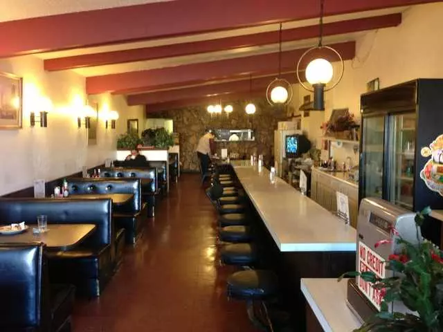 Kenny’s Restaurant