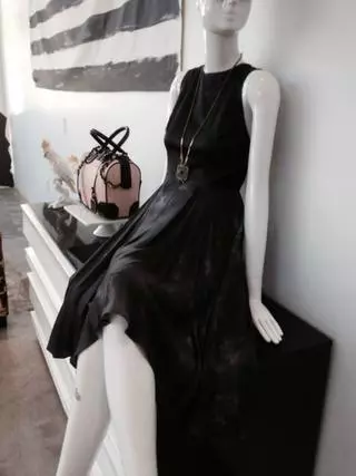 Alice + Olivia