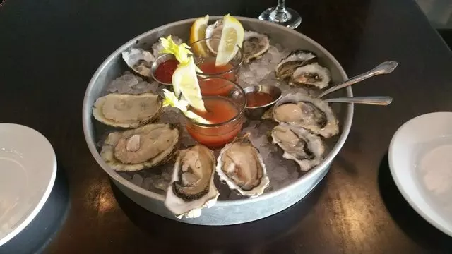 Mission Street Oyster Bar & Seafood Restaurant
