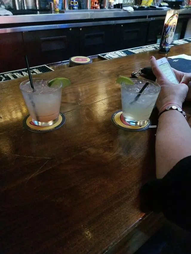 24th Street Bar