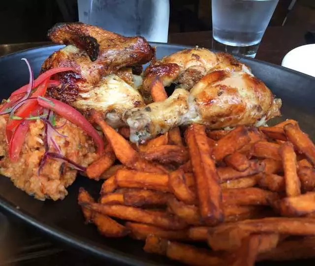 Limón Rotisserie