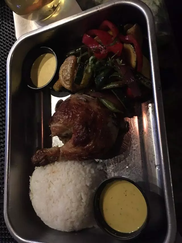 Limón Rotisserie