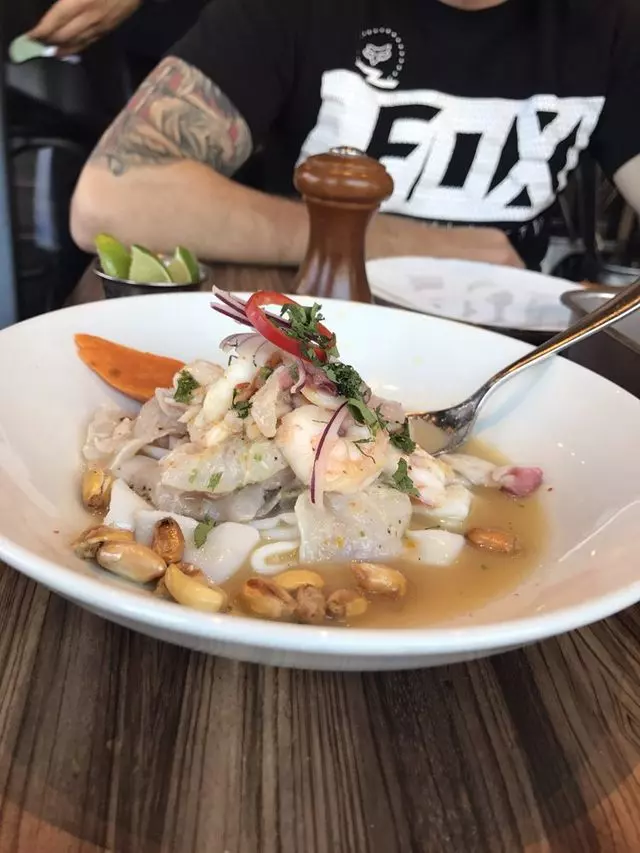 Limón Rotisserie