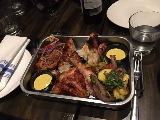Limón Rotisserie