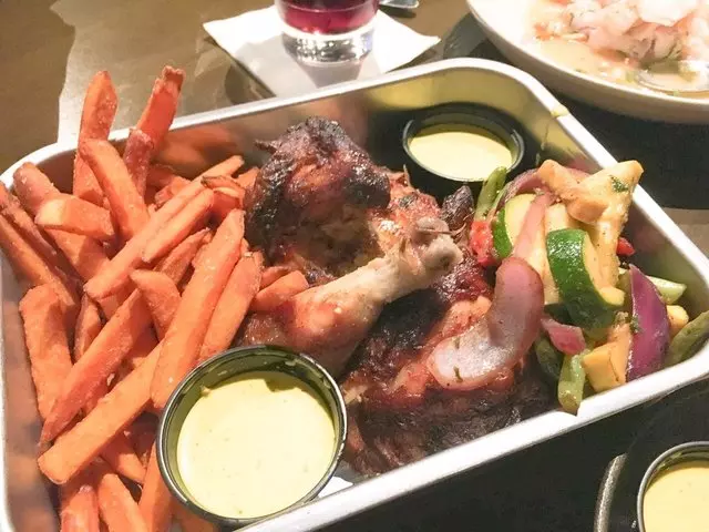 Limón Rotisserie
