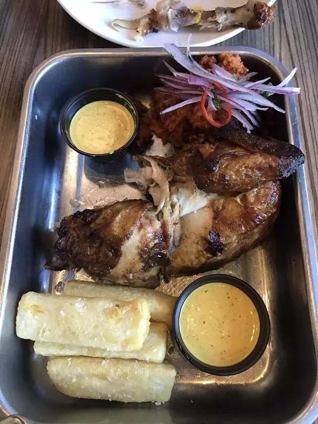Limón Rotisserie