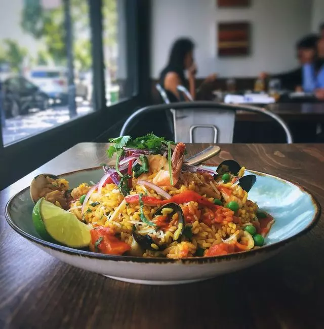 Limón Rotisserie