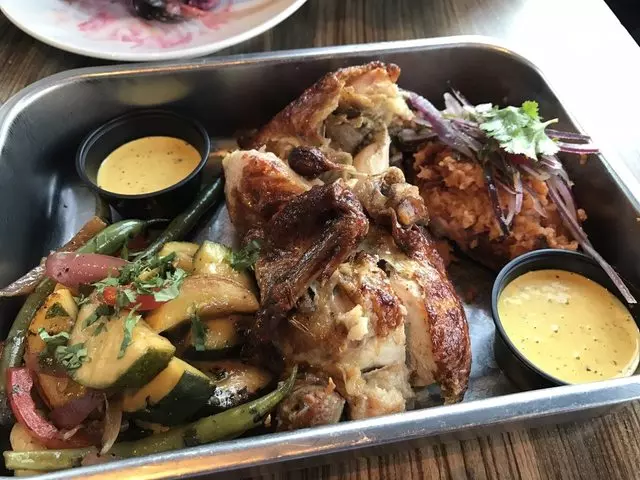 Limón Rotisserie