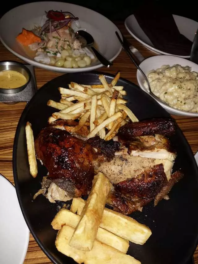 Limón Rotisserie