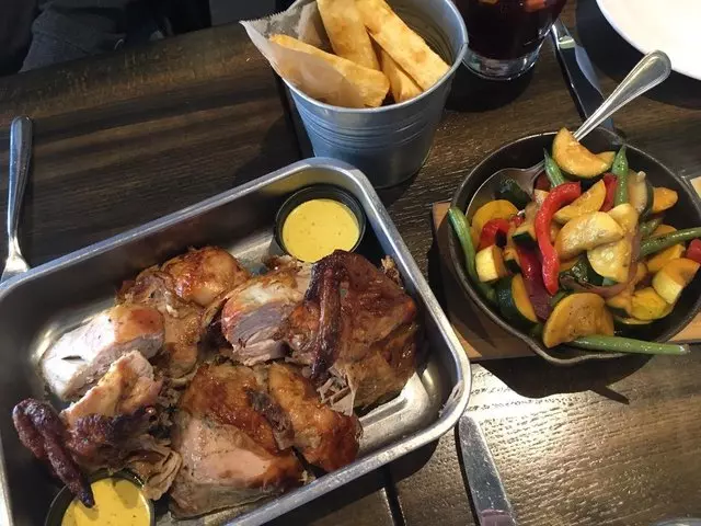 Limón Rotisserie