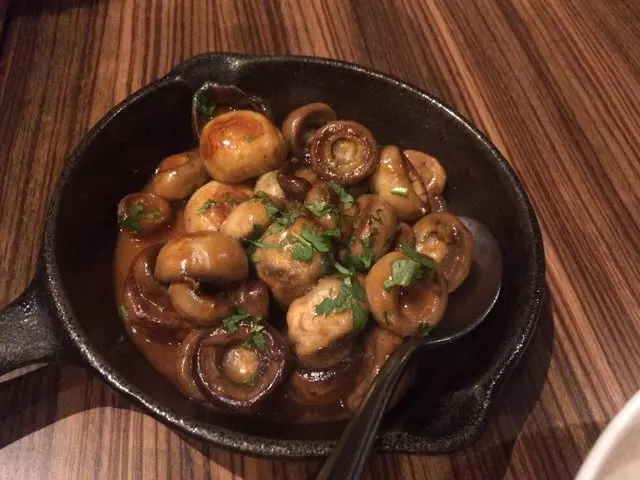 Limón Rotisserie