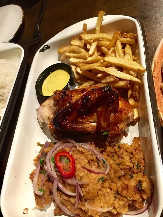 Limón Rotisserie