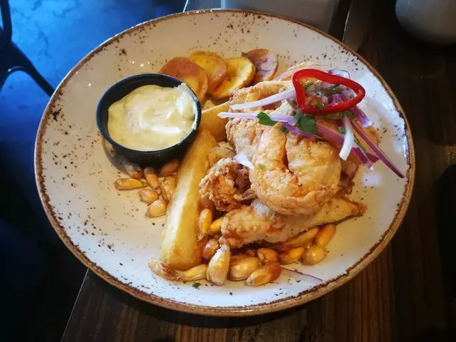 Limón Rotisserie