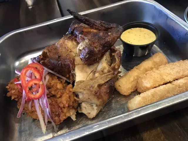 Limón Rotisserie