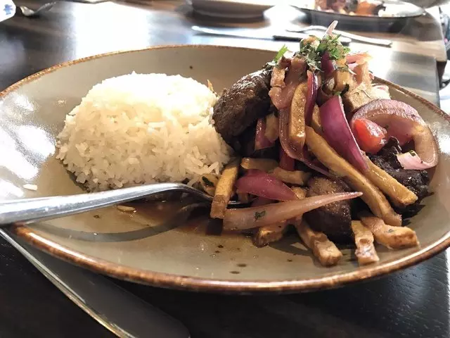 Limón Rotisserie