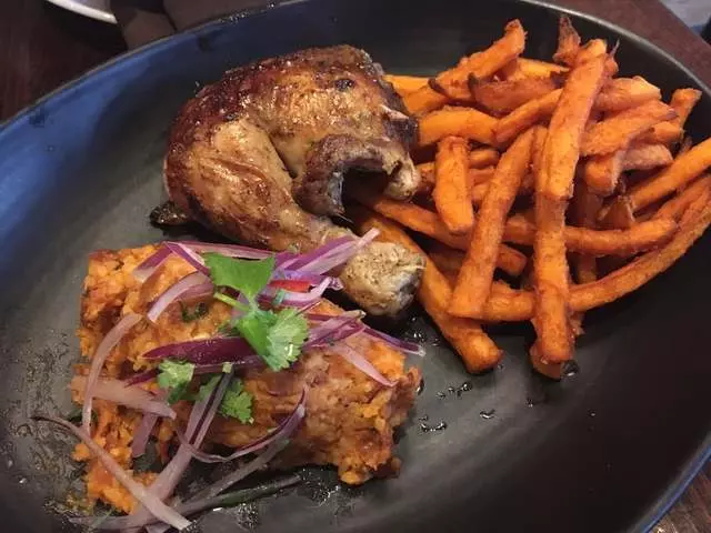 Limón Rotisserie
