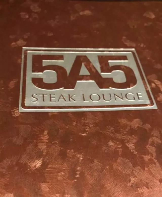 5A5 Lounge