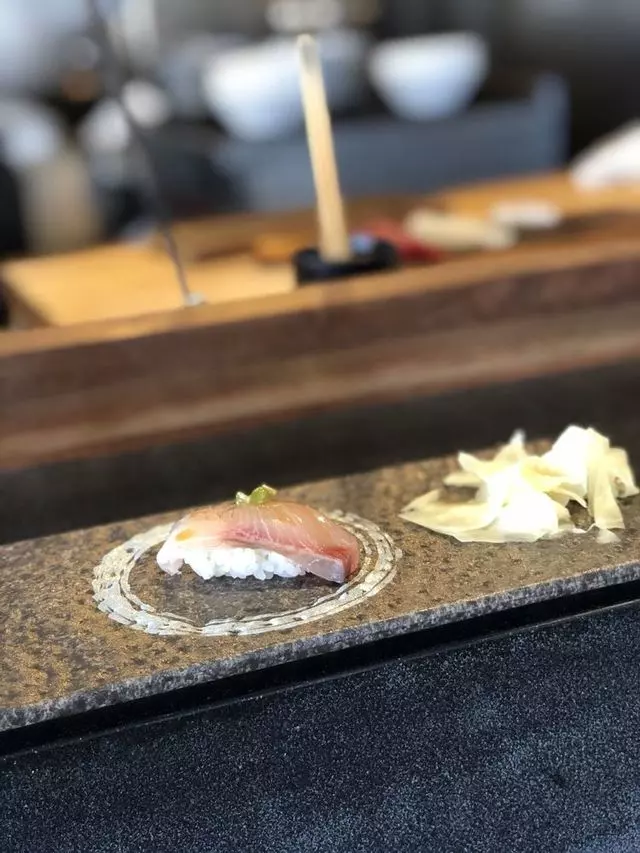 Sushi Hon