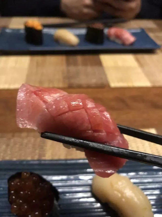Sushi Hon