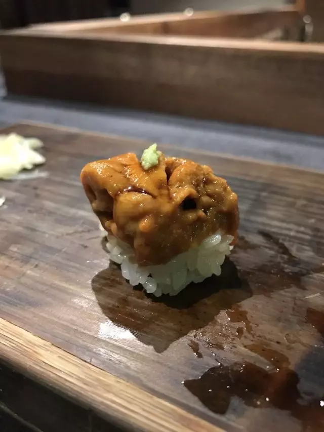 Sushi Hon