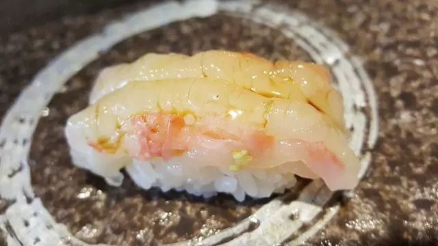 Sushi Hon
