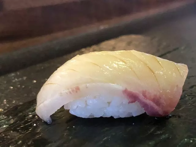Sushi Hon