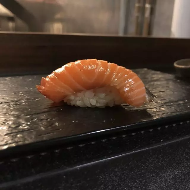 Sushi Hon