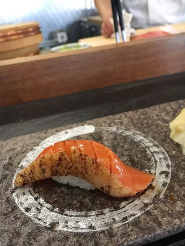 Sushi Hon