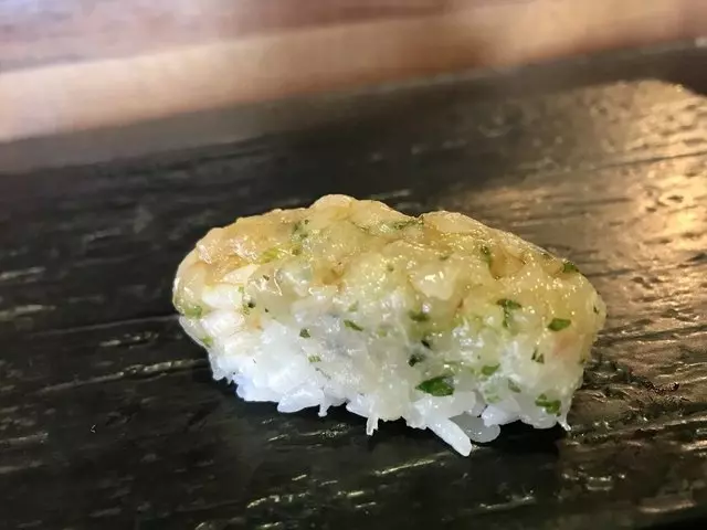 Sushi Hon