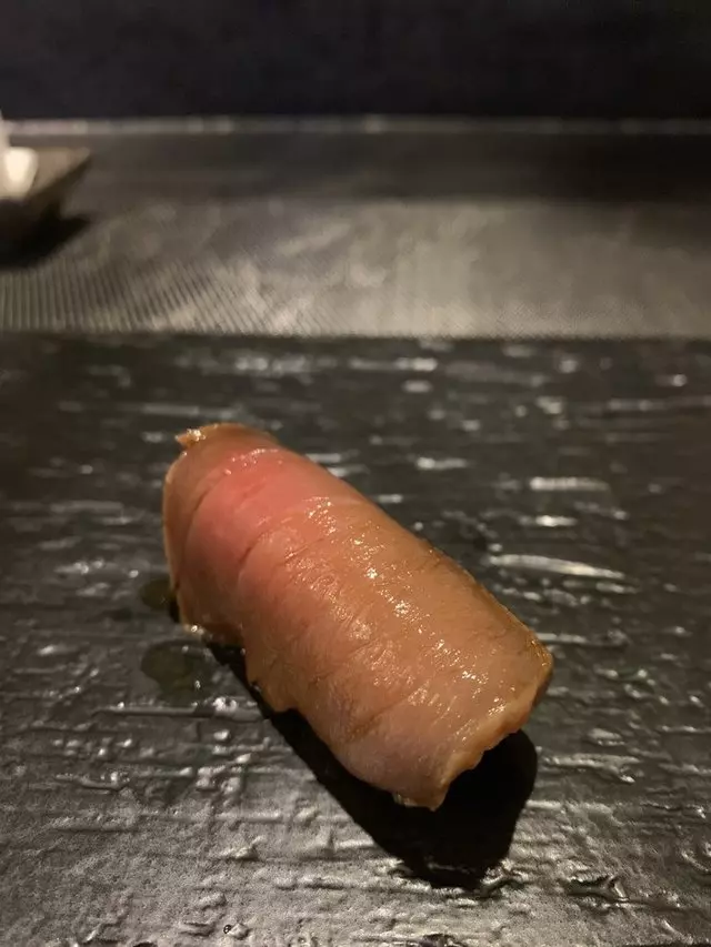 Sushi Hon