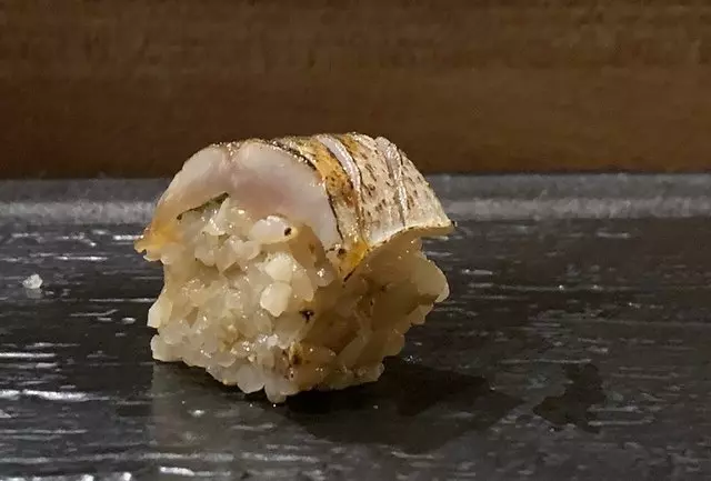 Sushi Hon