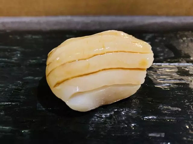 Sushi Hon
