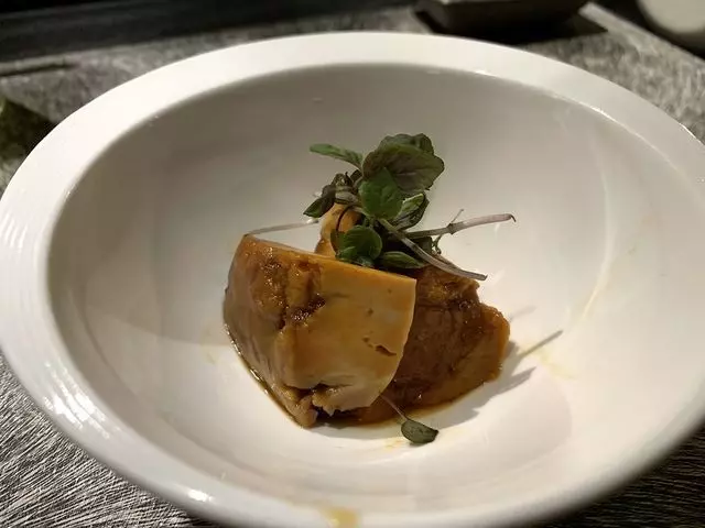 Sushi Hon