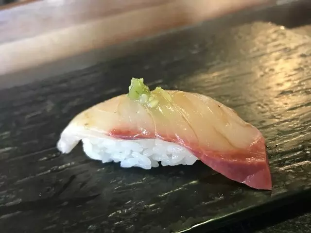Sushi Hon