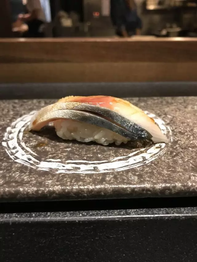 Sushi Hon