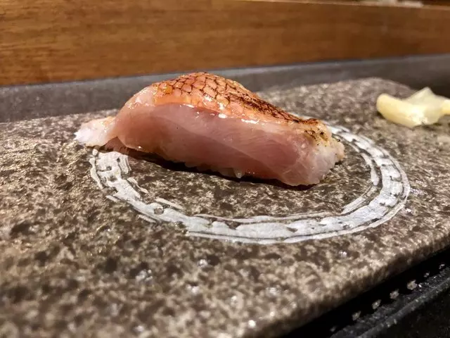 Sushi Hon