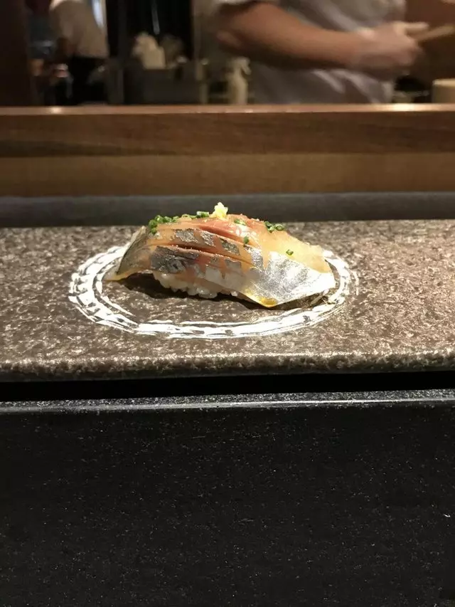 Sushi Hon