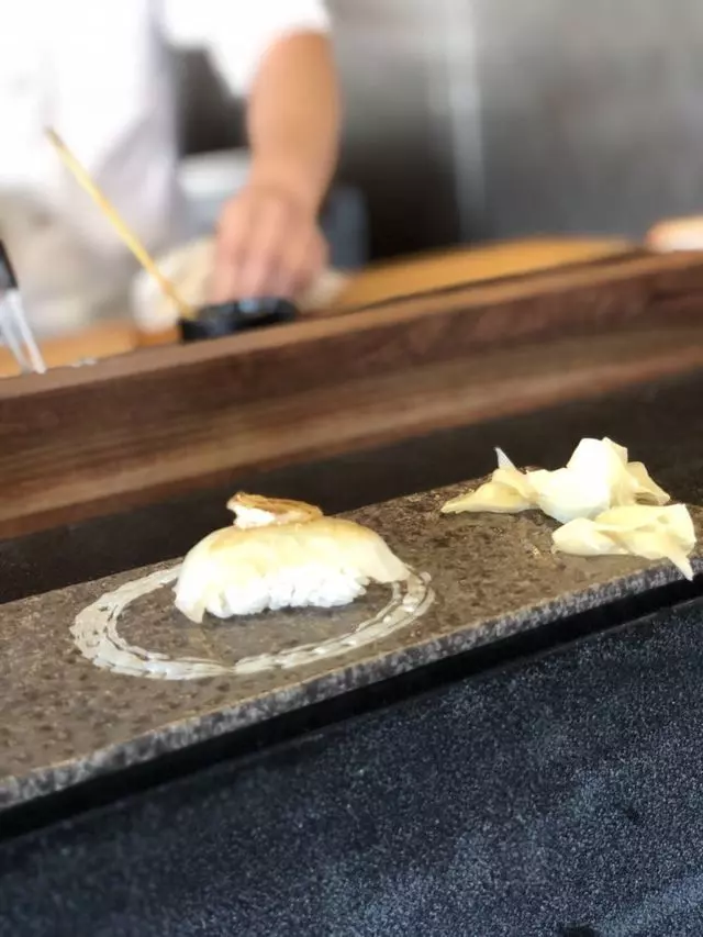 Sushi Hon