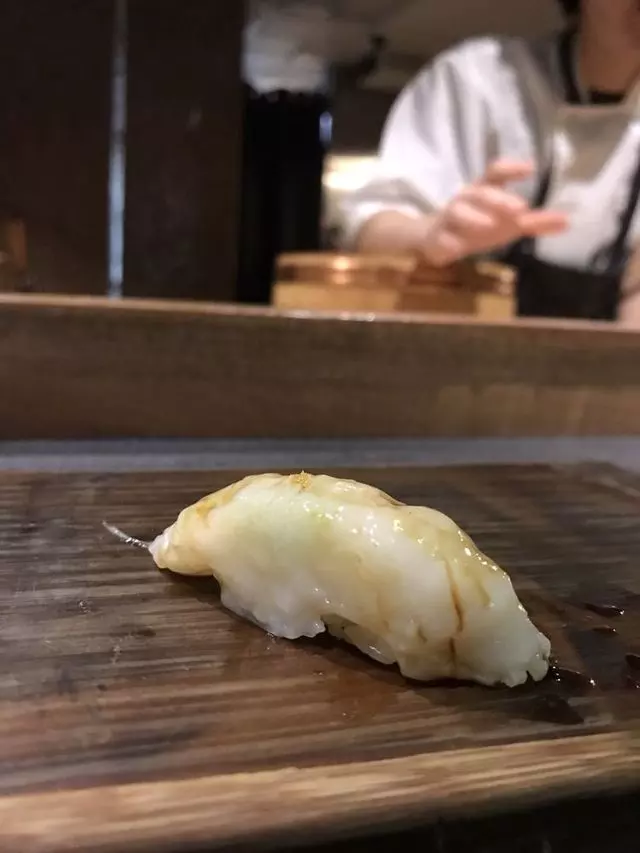 Sushi Hon